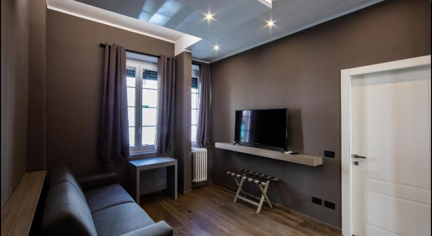 NEW AMAZING BILO apartment in the heart of Milan from Moscova Suites apartments group, Milano