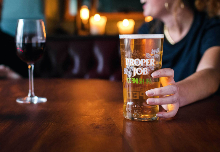 Food & Drinks 5, The Lugger Inn, Cornwall
