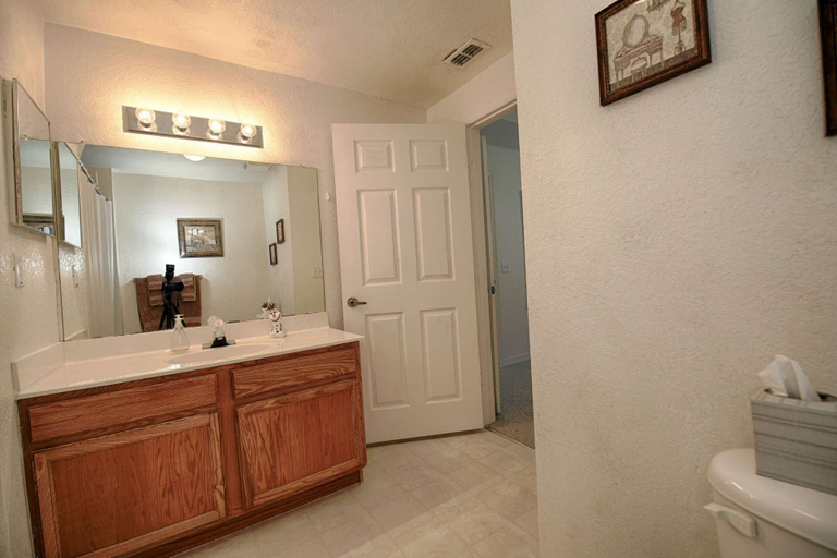 Bathroom, 4562 Seven Dwarfs, Osceola