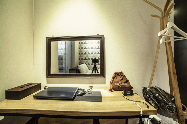 Others 5, Hotel Stay 53, Gwangsan