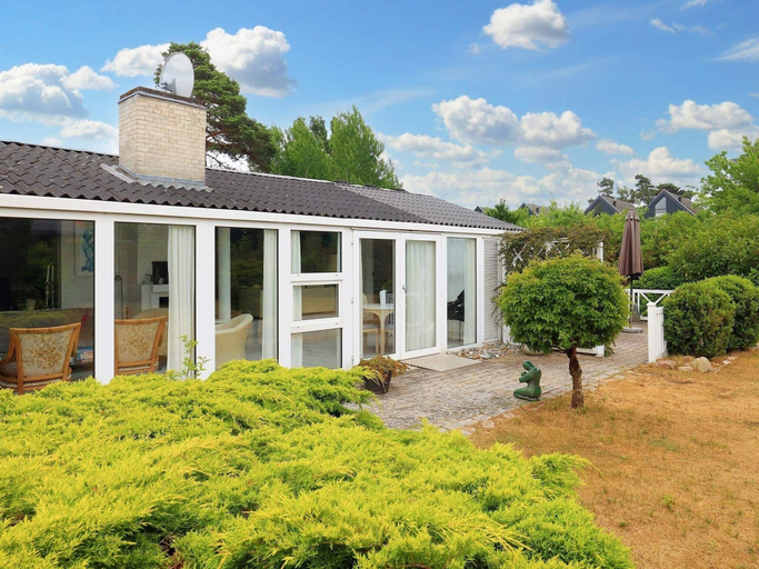 Others 5, 8 Person Holiday Home in Vaeggerlose, Guldborgsund