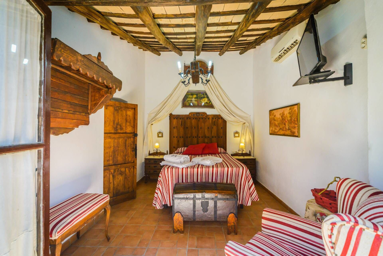 Bedroom 3, Los Mellizos, Sevilla