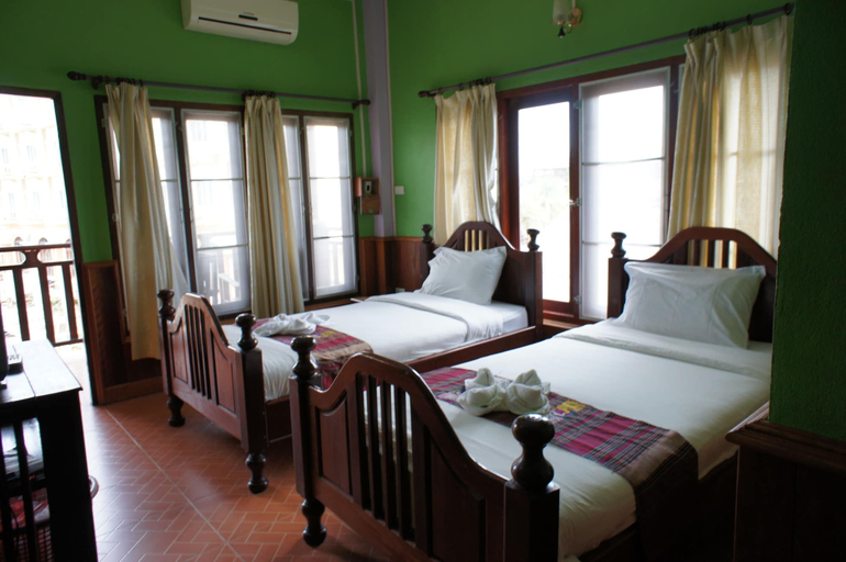Bedroom 2, Domon Guesthouse, Vangvieng