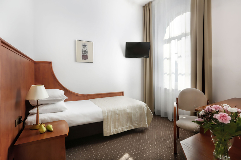 Bedroom 3, Dom Muzyka, Gdańsk City