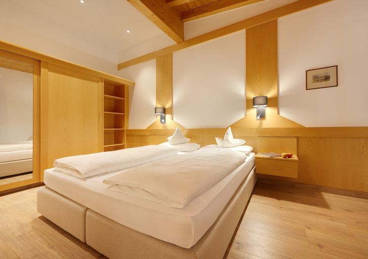 Bedroom 3, Hotel Goldene Rose, Bolzano