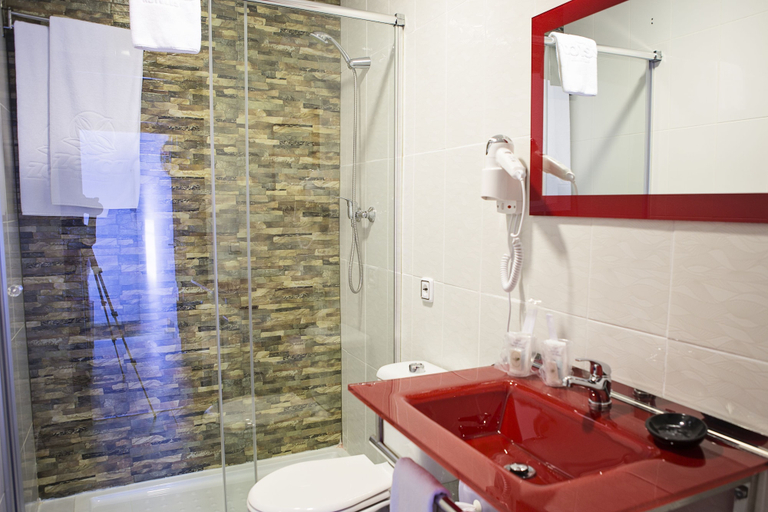 Bathroom 5, Casa de los Faroles, Córdoba