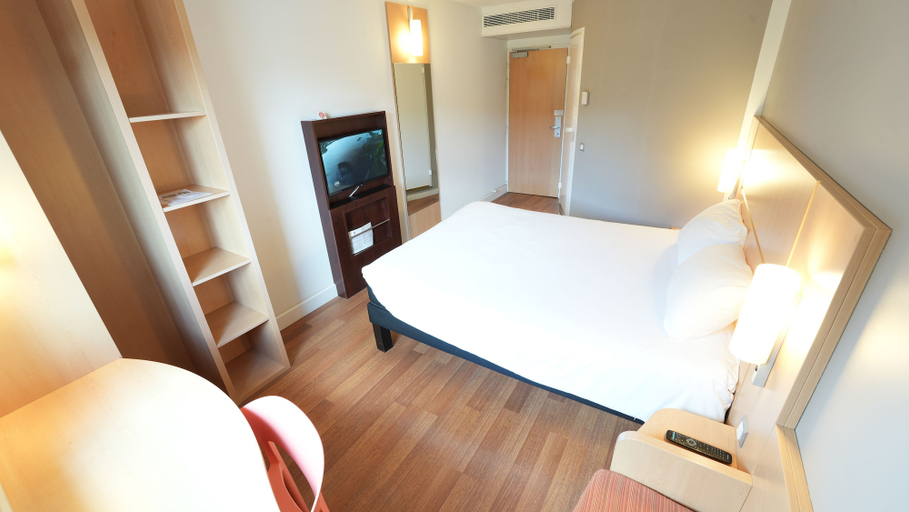 Bedroom 4, ibis Vitré Centre, Ille-et-Vilaine