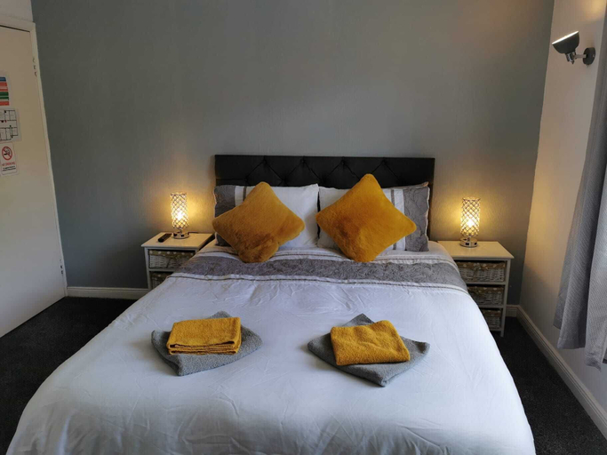 Bedroom 2, The Coach House Rooms, Leicestershire