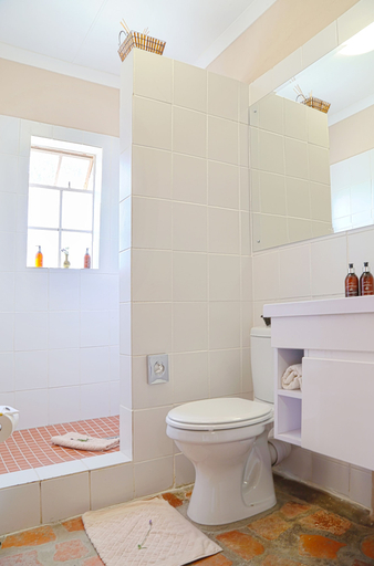 Bathroom 3, Skeiding Guest Farm, Eden