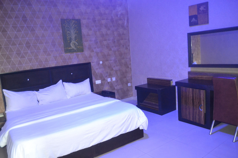 Bedroom 2, Parklane Hotels Limited, Mushin