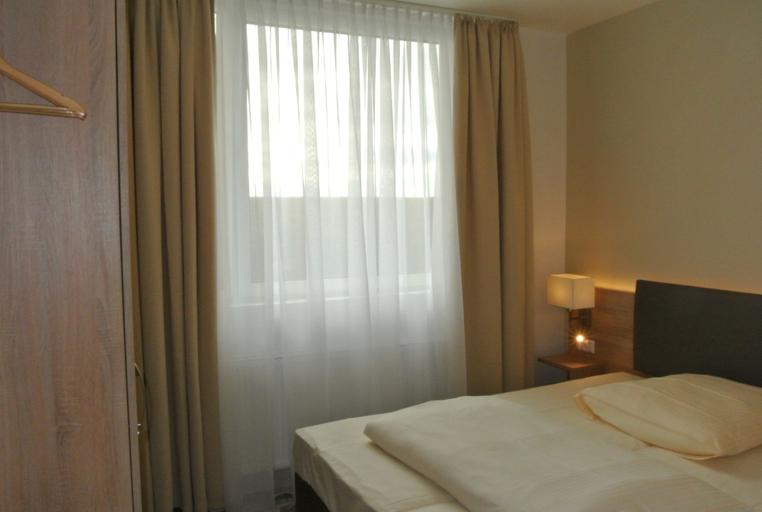 Bedroom 5, Kemnater Hof Apartments SELF-CHECK-IN, Esslingen