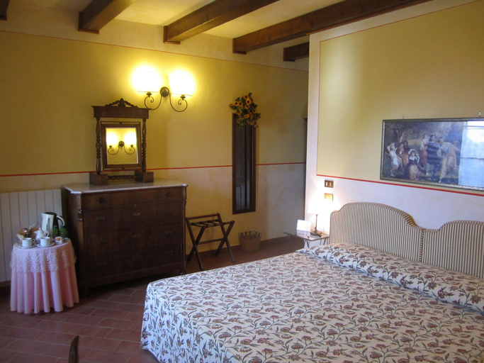 Bedroom 4, Le Volpaie, Siena
