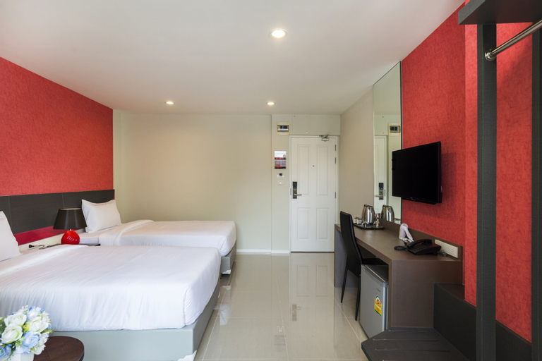 Bedroom 6
