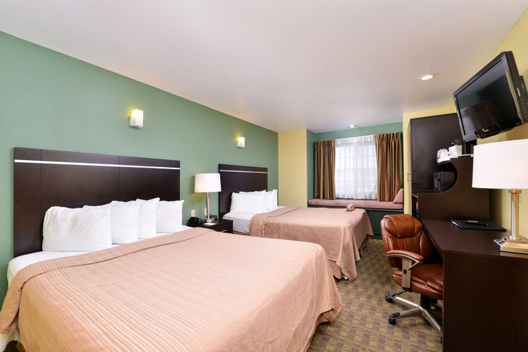 Bedroom 3, Quality Inn & Suites Elko, Elko