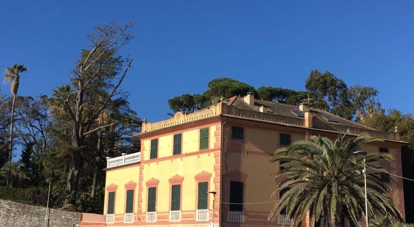 Rapallo Suite, Genova