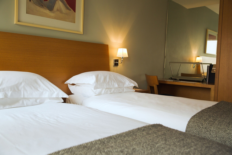 Bedroom 2, Hart's Hotel, Nottingham