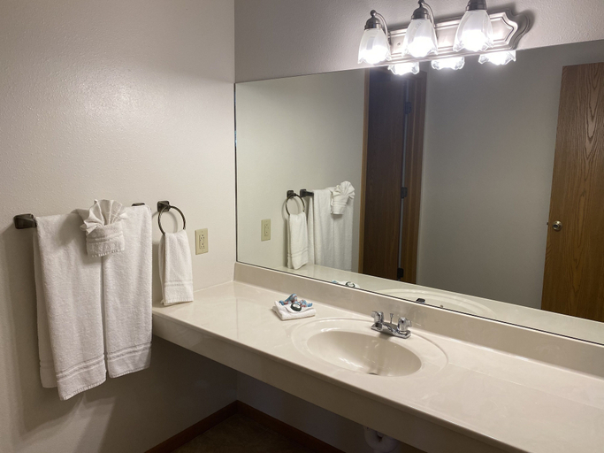 Bathroom 3, Nauvoo Vacation Villas & Condos, Hancock