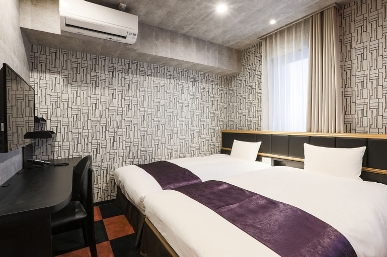 Bedroom 16