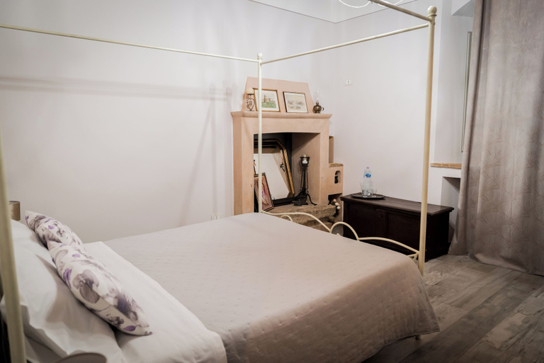 Bedroom 3, LaZita B&B, Terni