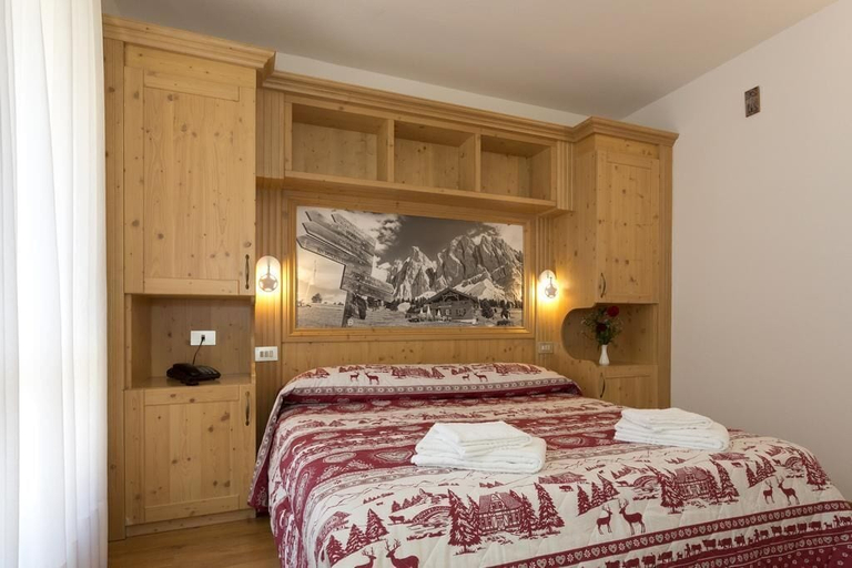Bedroom 2, Hotel Cima Tosa, Trento