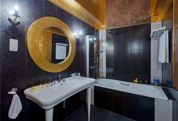 Bathroom 4, Hotel Wentzl, Kraków City