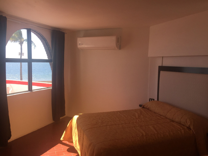 Bedroom 3, Essen's Hotel, Mazatlán