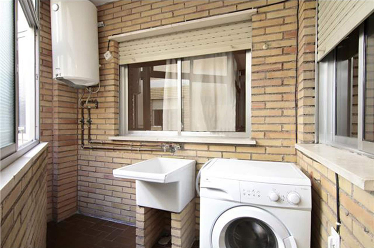 Bathroom 4, SurTrip Apartamentos - San Antón, Granada