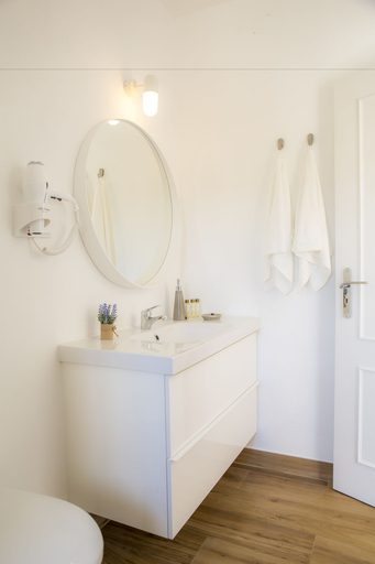 Bathroom 5, Casa Luisandra Boutique Hotel B&B, Lagos