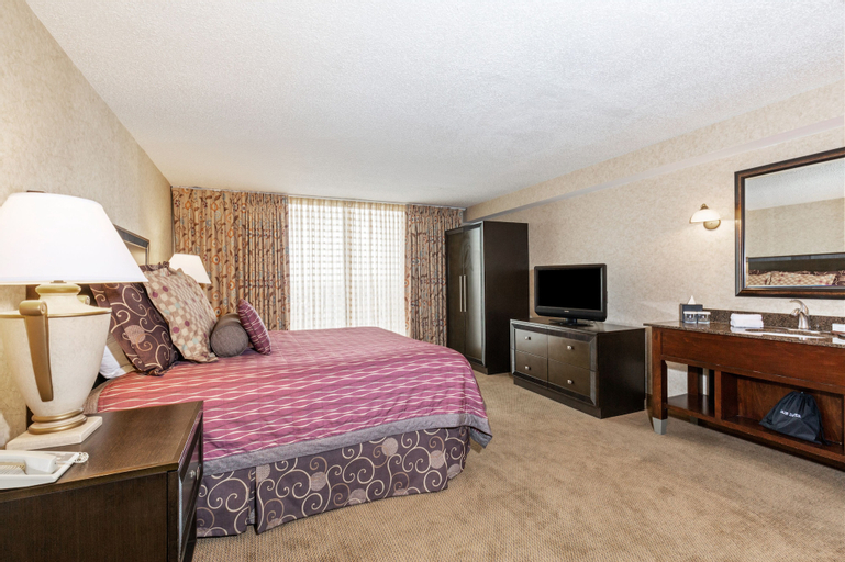 Bedroom 12