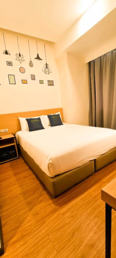 Bedroom 12