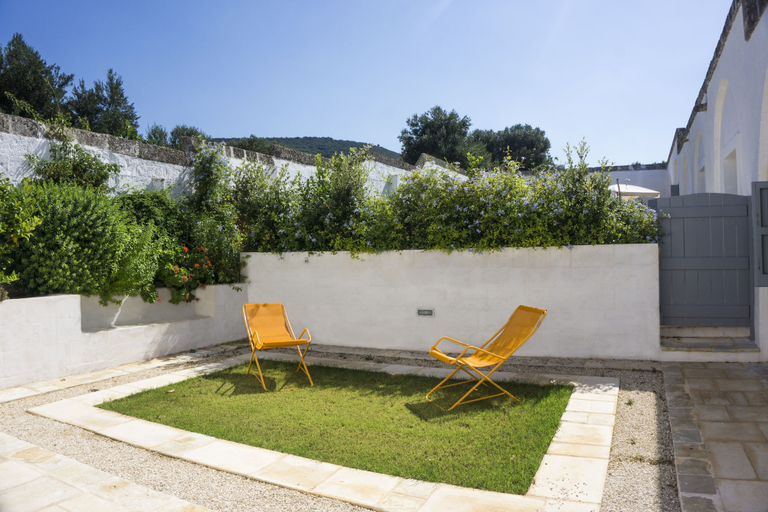 Others 4, Masseria Capece, Brindisi