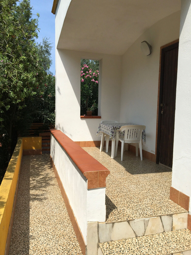 Garden view 3, Vacanze Villa Carla, Foggia