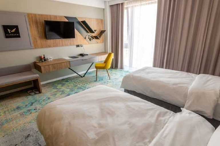 Bedroom 3, Mandachi Hotel & SPA, Moara Nica