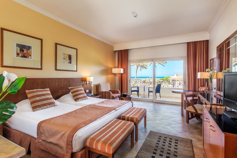 Bedroom 3, Cleopatra Luxury Beach Resort Makadi Bay - Adults Only, Safaja