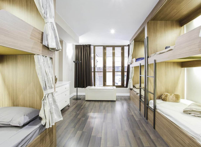 Bedroom 3, Barcelona and You - Hostel, Barcelona