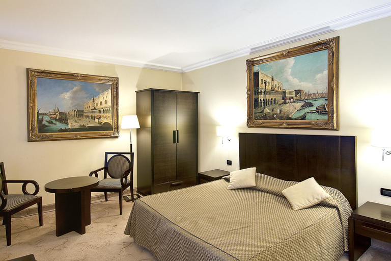 Bedroom 3, 312 Piazza San Marco, Venezia