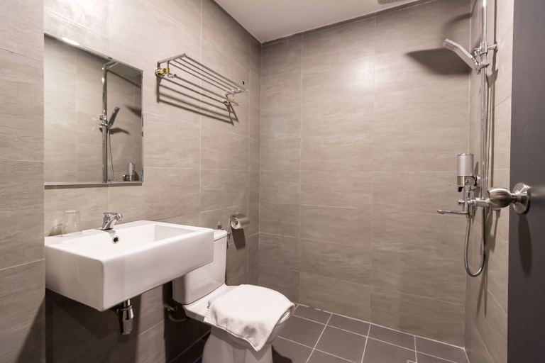 Bathroom 4, iO Hotel, Kuala Lumpur