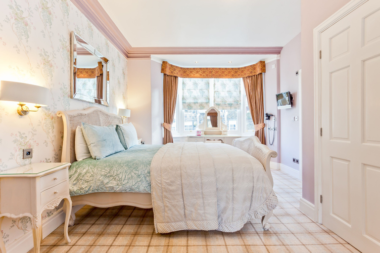 Bedroom 4, Bowness Bay Suites - Adults only, Cumbria