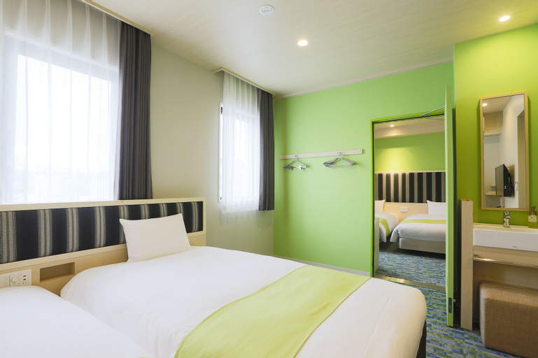 Bedroom 8