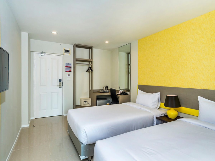 Bedroom 3, Zircon Hotel, Bang Kapi