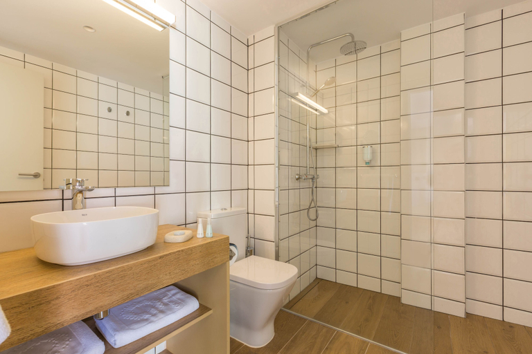 Bathroom 5, Aparthotel Odissea Park, Barcelona