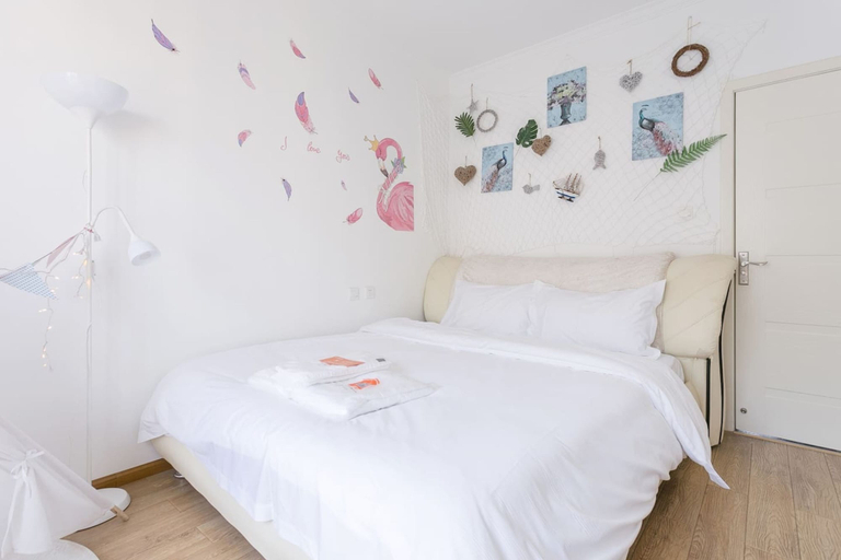 Bedroom 3, Le Tu Community, Kunming