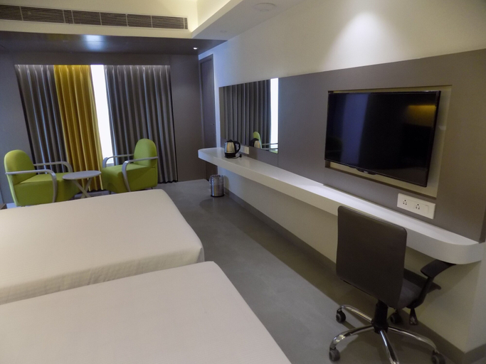 Bedroom 3, ZIBE Luxe Hyderabad by GRT Hotels, Ranga Reddy