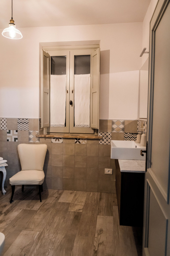 Bathroom 5, LaZita B&B, Terni