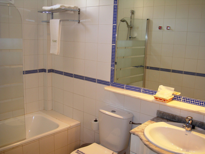 Bathroom 4, Islantur Ipanema, Huelva