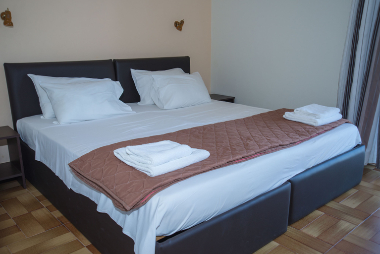 Bedroom 3, Hotel Milton, Peloponnese