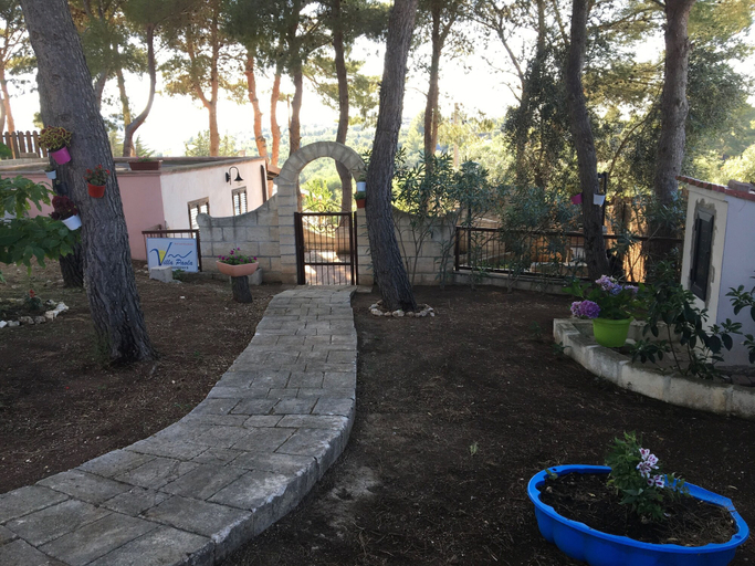 Garden view 2, Vacanze Villa Carla, Foggia