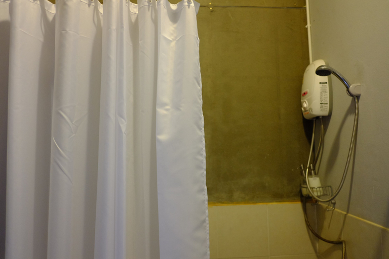 Bathroom 4, Nokhook House Trang - Hostel, Muang Trang