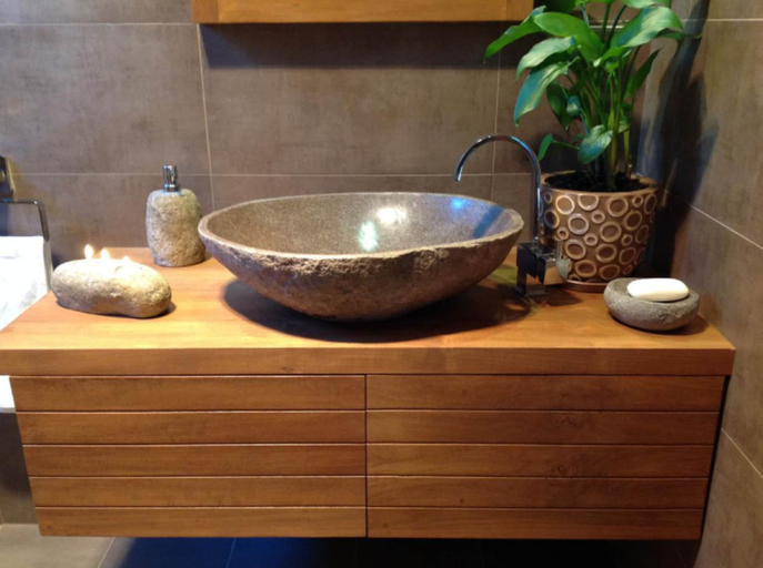 Bathroom, Mistinthegumtrees Eco Luxury Cabins, Lake Macquarie - West