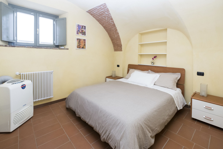 Bedroom 2, Residence Matilde, Bergamo
